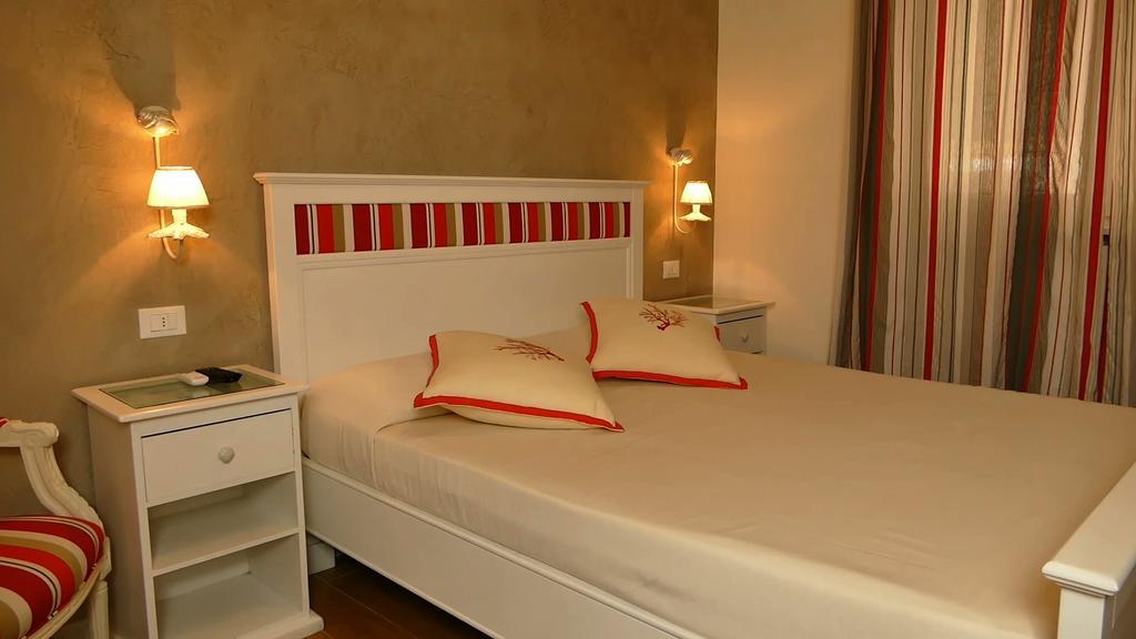 Bed & Breakfast Venezia Marina Di Carrara Værelse billede