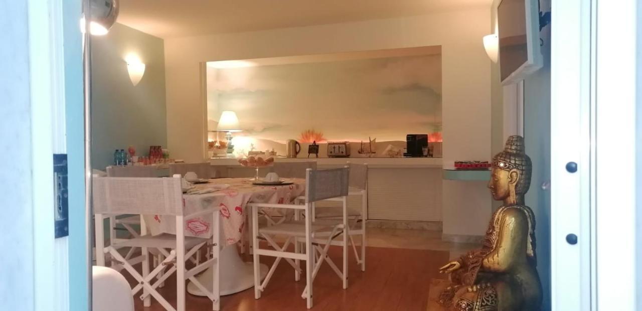 Bed & Breakfast Venezia Marina Di Carrara Eksteriør billede