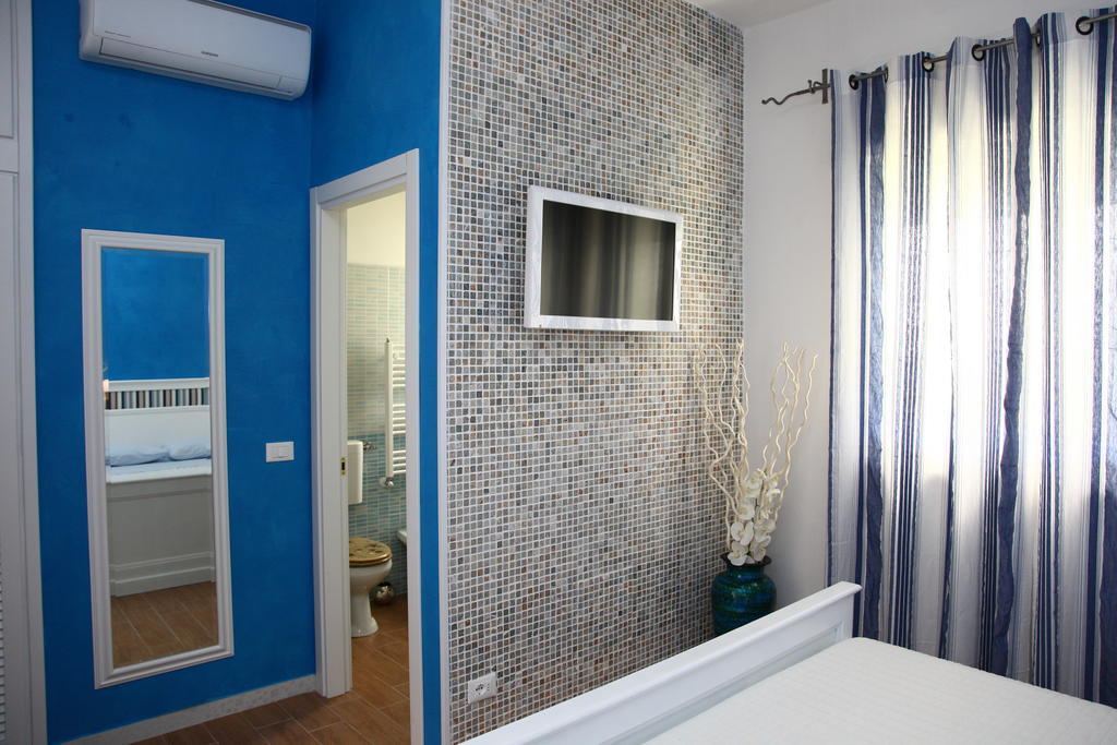 Bed & Breakfast Venezia Marina Di Carrara Værelse billede
